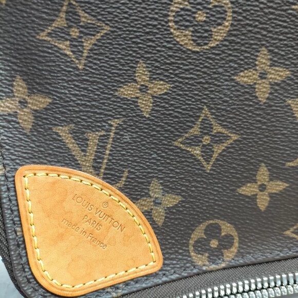 Louis Vuitton Monogram Cosmetic Pouch PM | Authentic LV Makeup Bag - Picture 10 of 16